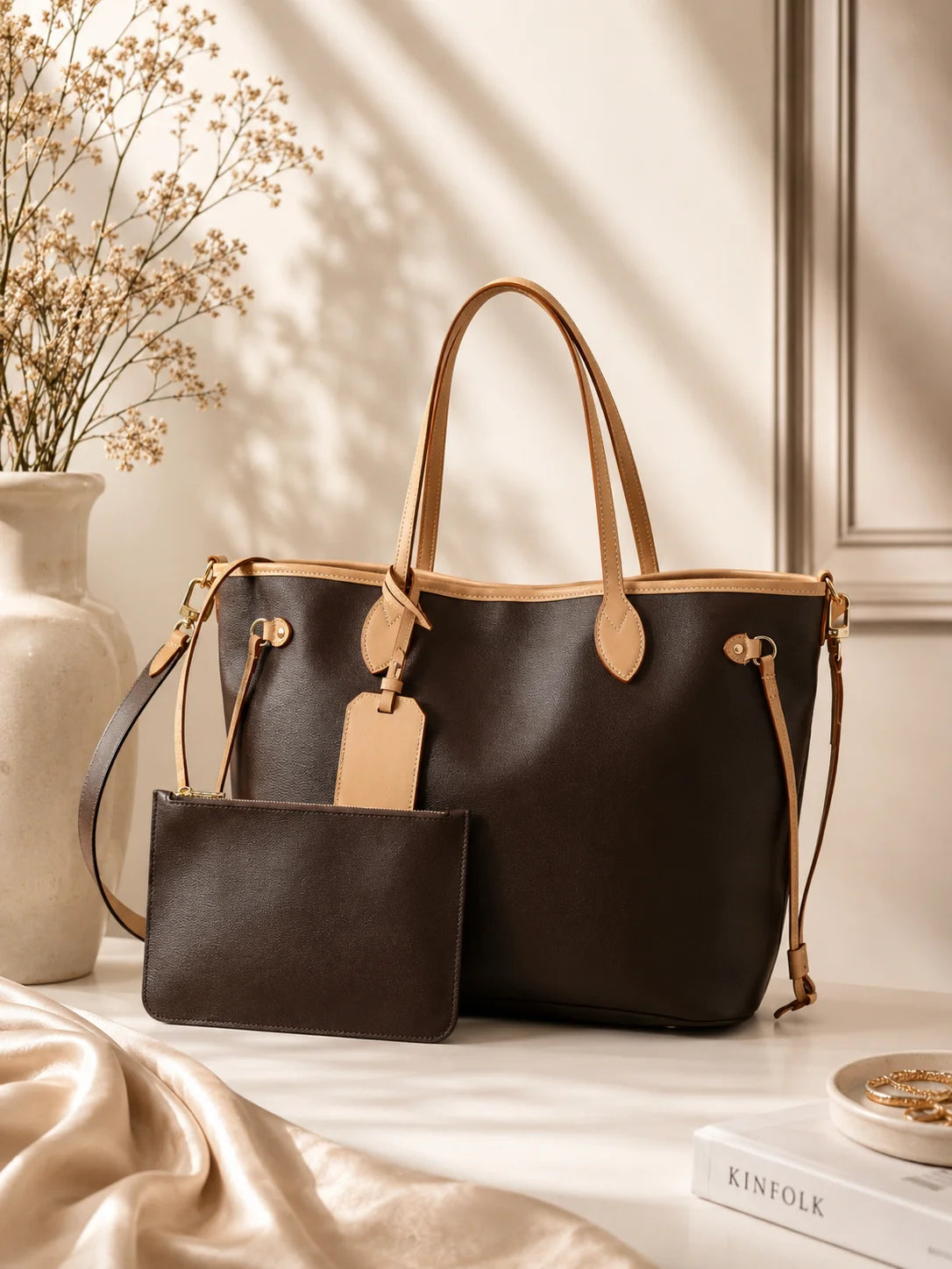 2026 Fashion New Luxury Women's Bag 31X28X14CM Large Capacity Portable Designer Inspired Handbag with Shoulder Strap No Box