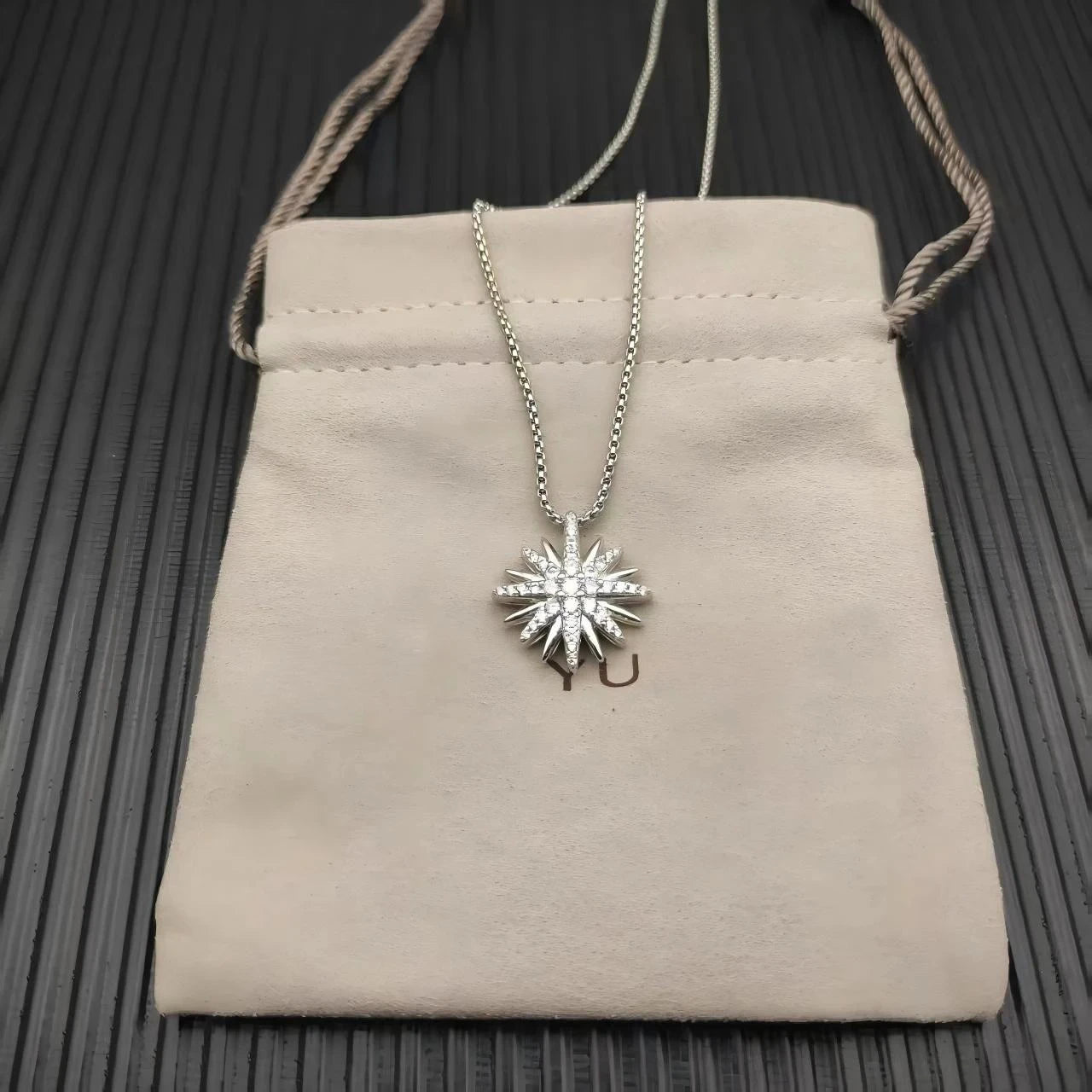 Versatile Zircon Pendant Necklace For Men And Women