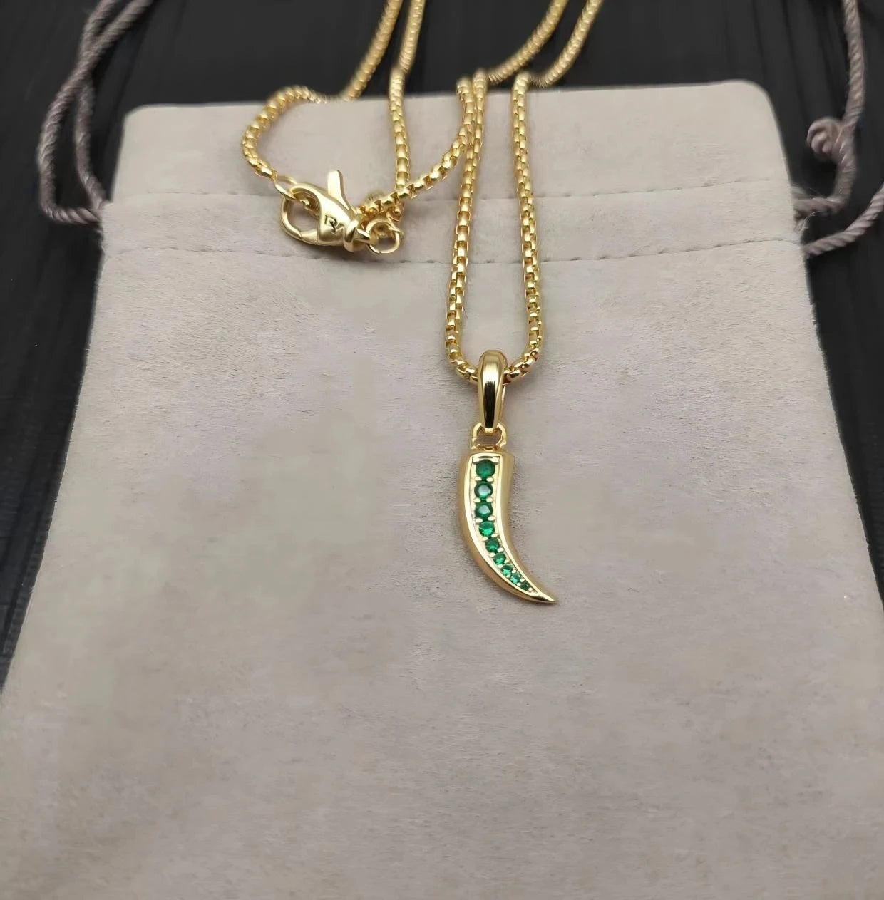 Versatile Zircon Pendant Necklace For Men And Women